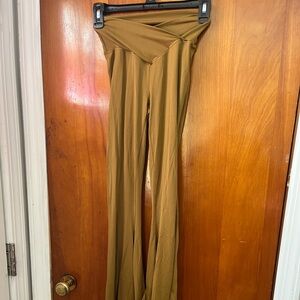 Aerie Tan Flare Women's Pants